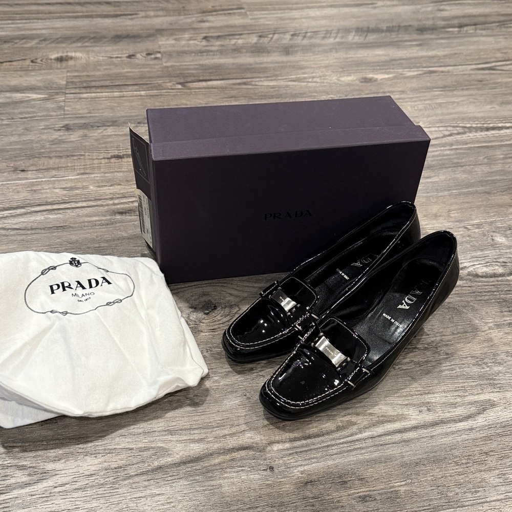 Prada Black Women's Loafers - Picture 2 of 13